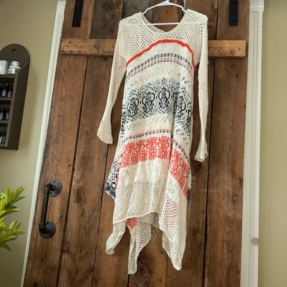 Free People Long Sleeve Knitted dress size small.